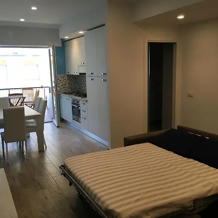 Fegina Apartman *