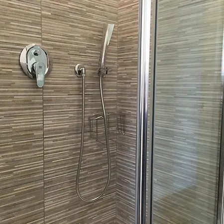 Fegina Apartman *